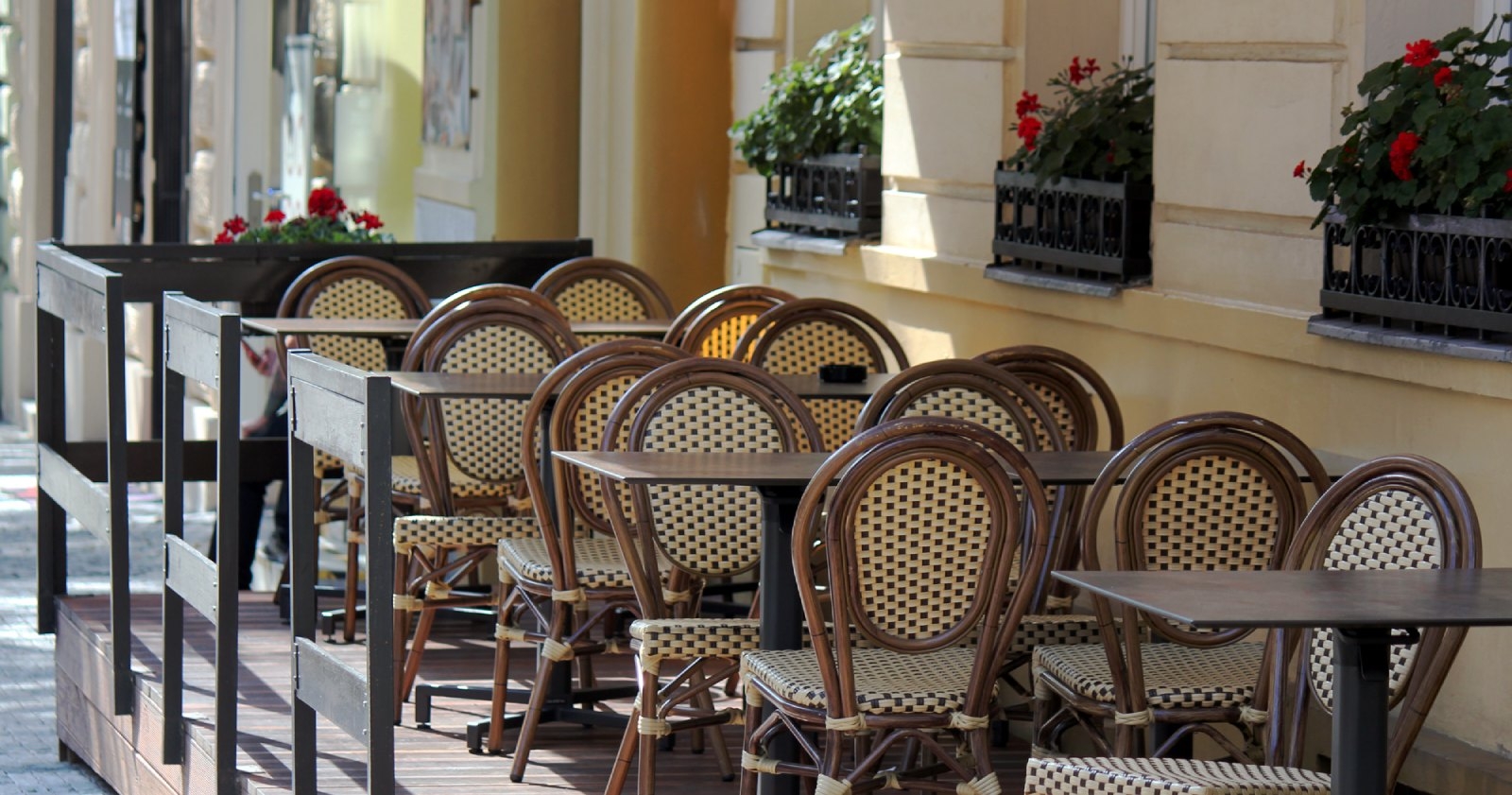 Posezen&iacute; na terase